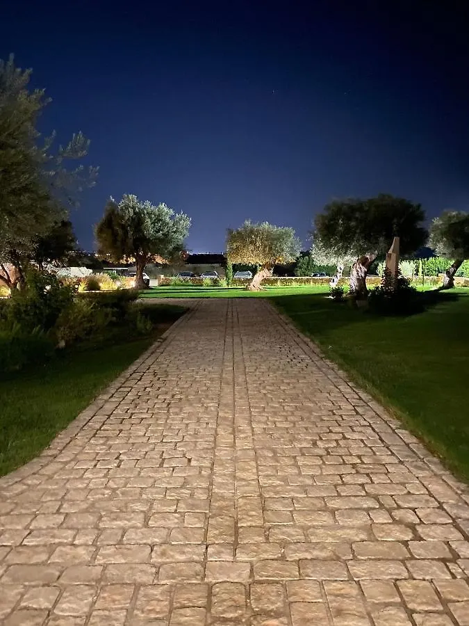 Alojamento de Turismo Rural Ballium Luxury Relais Avola