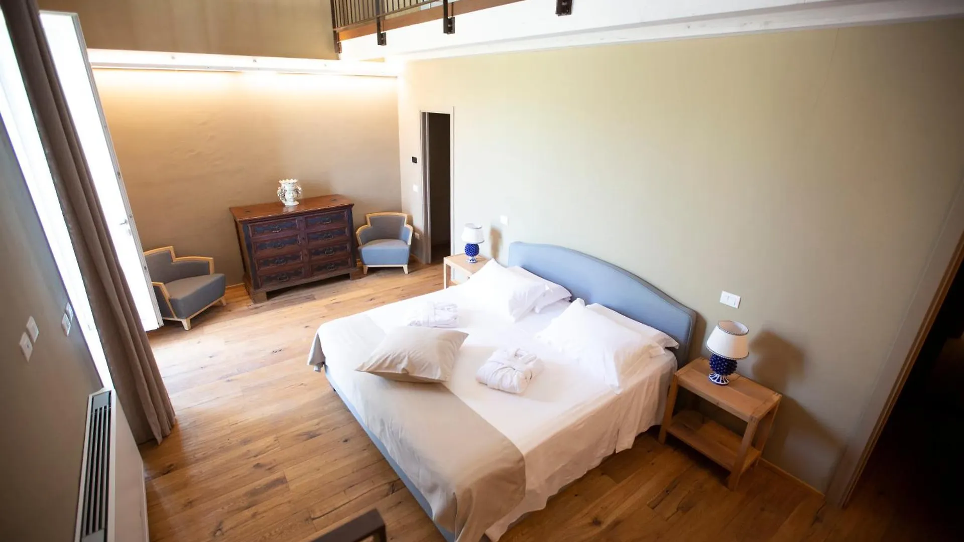 Ballium Luxury Relais Avola Alojamento de Turismo Rural