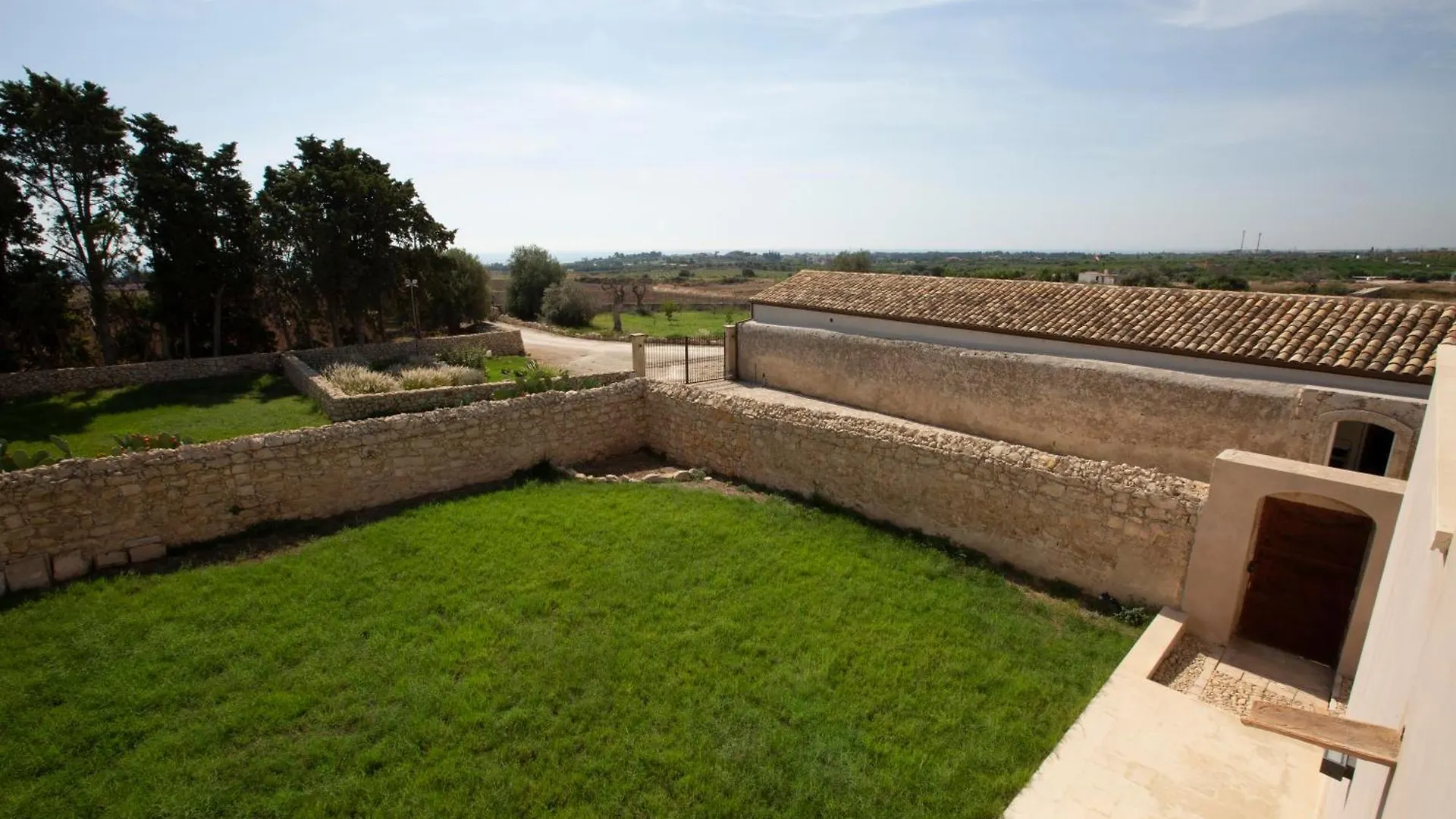 Alojamento de Turismo Rural Ballium Luxury Relais Avola