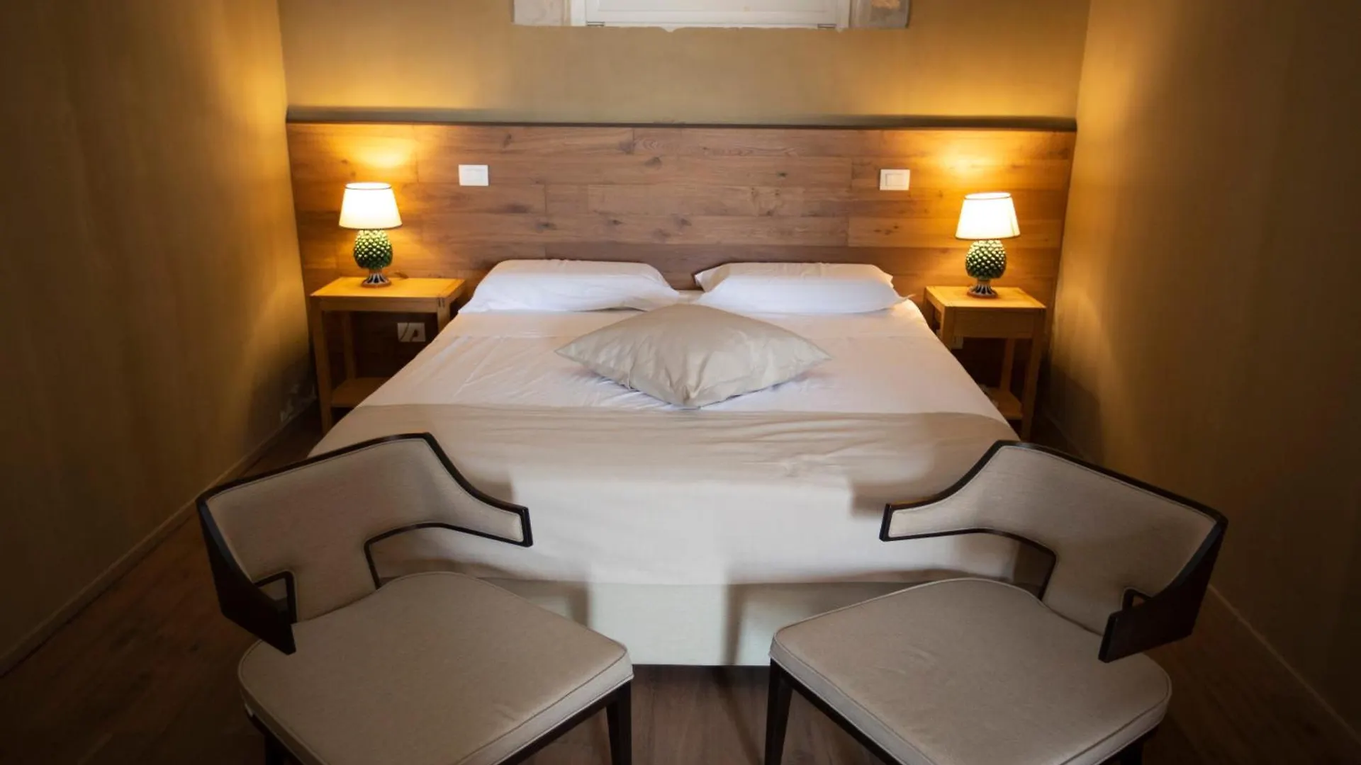 Ballium Luxury Relais Avola Alojamento de Turismo Rural