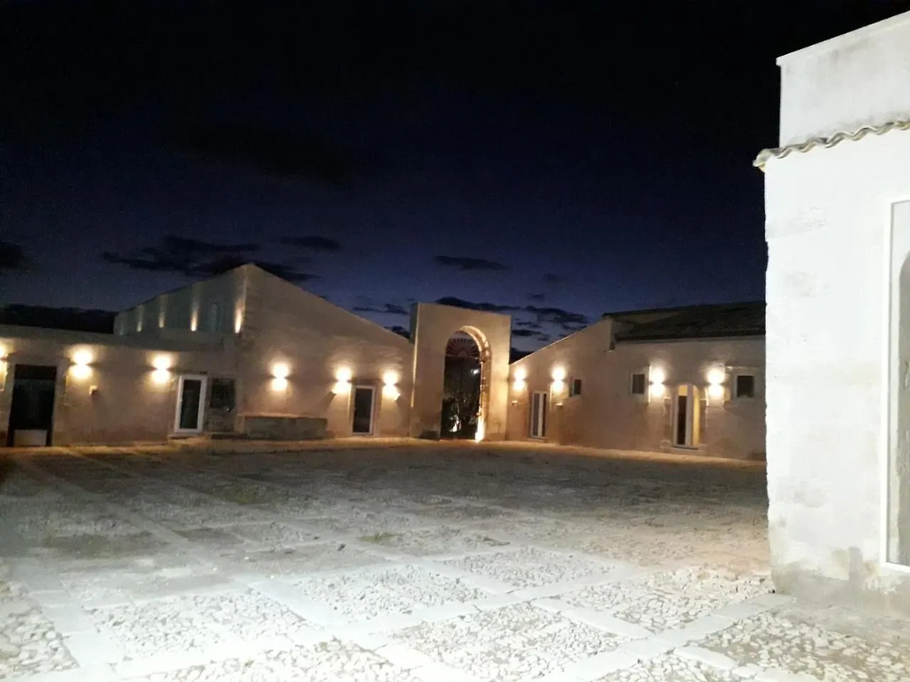 Alojamento de Turismo Rural Ballium Luxury Relais Avola