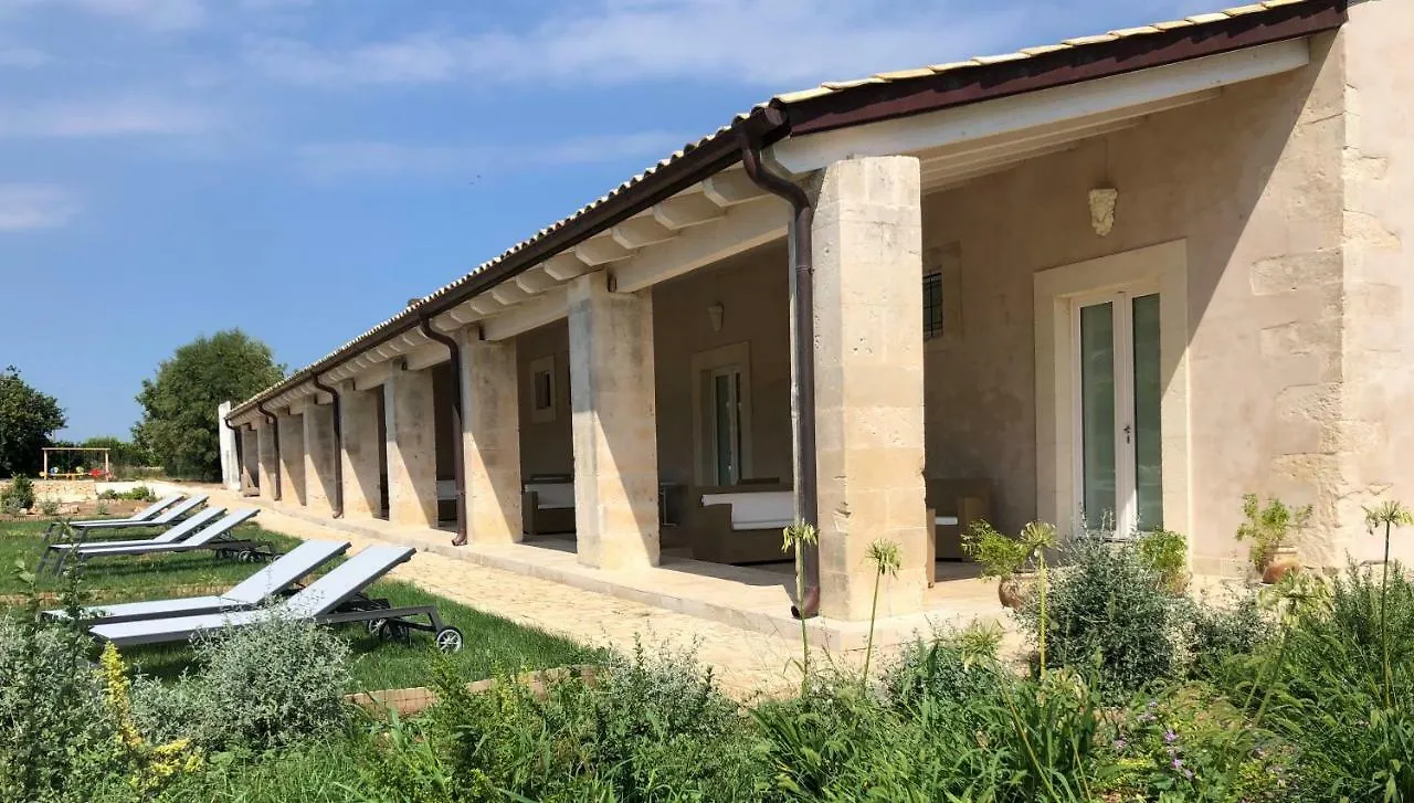 Ballium Luxury Relais Avola