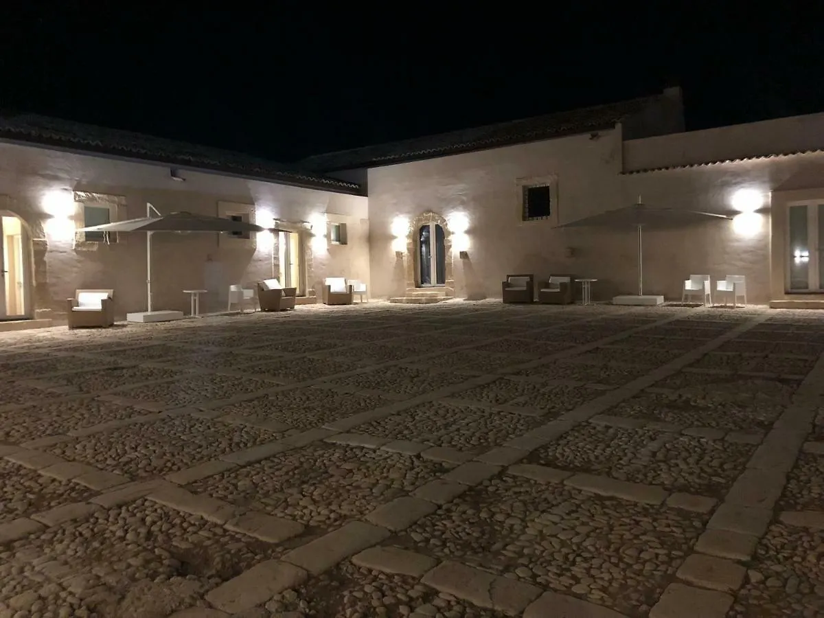 Ballium Luxury Relais Avola