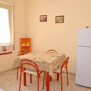 Appartamento La Finestra Sul Cortile Da Alberto, Avola